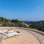Villa Amaltheia