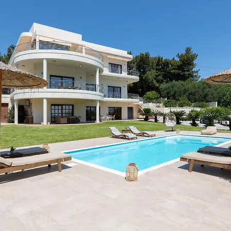 Villa Amaltheia *